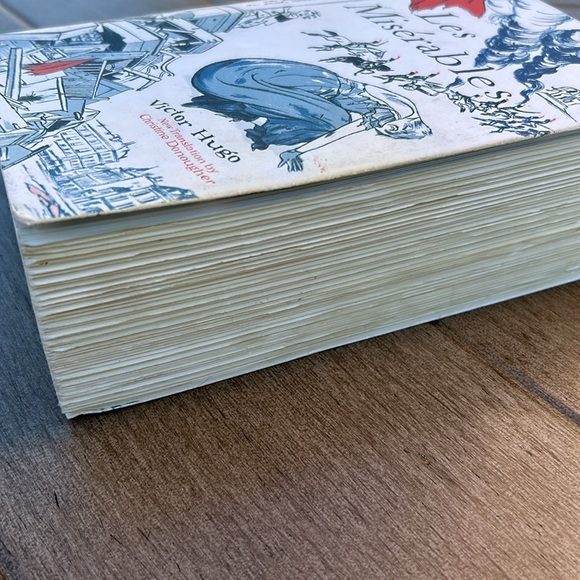 Les Miserables Deluxe Edition - Picture 4 of 6